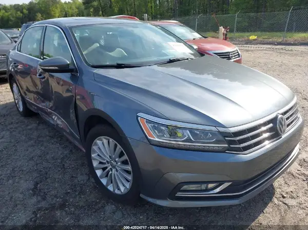 1VWBS7A39GC048588 2016 VOLKSWAGEN PASSAT - Image 1