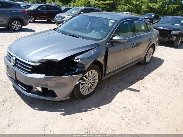 1VWBS7A39GC051815 2016 VOLKSWAGEN PASSAT - Image 2