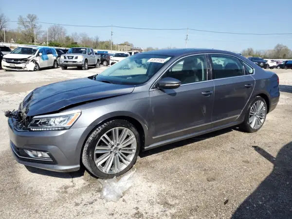 1VWBS7A39GC056044 2016 VOLKSWAGEN PASSAT - Image 1