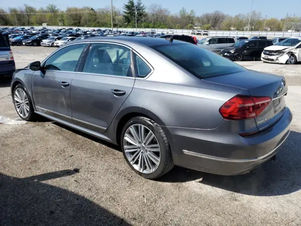 1VWBS7A39GC056044 2016 VOLKSWAGEN PASSAT - Image 2