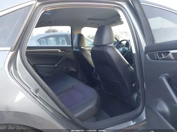 1VWBS7A39GC058120 2016 VOLKSWAGEN PASSAT - Image 8