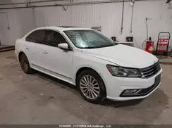 1VWBS7A3XGC015549 2016 VOLKSWAGEN PASSAT