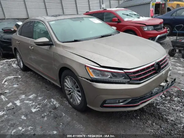 1VWBS7A3XGC017480 2016 VOLKSWAGEN PASSAT - Image 1