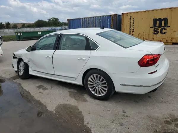 1VWBS7A3XGC023246 2016 VOLKSWAGEN PASSAT - Image 2