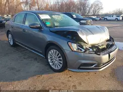 1VWBS7A3XGC038121 2016 VOLKSWAGEN PASSAT