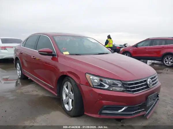 1VWBS7A3XGC038717 2016 VOLKSWAGEN PASSAT - Image 1