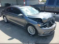 1VWBS7A3XGC039074 2016 VOLKSWAGEN PASSAT