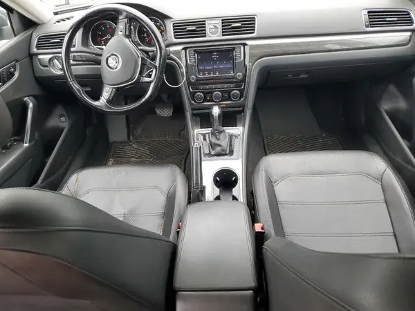 1VWBS7A3XGC055128 2016 VOLKSWAGEN PASSAT - Image 8