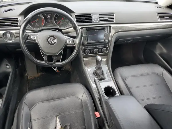 1VWBT7A30GC002435 2016 VOLKSWAGEN PASSAT - Image 8
