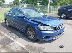 1VWBT7A30GC008459 2016 VOLKSWAGEN PASSAT