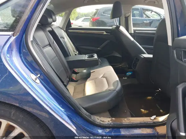 1VWBT7A30GC008459 2016 VOLKSWAGEN PASSAT - Image 8