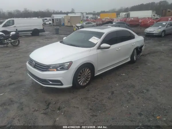 1VWBT7A30GC009174 2016 VOLKSWAGEN PASSAT - Image 2