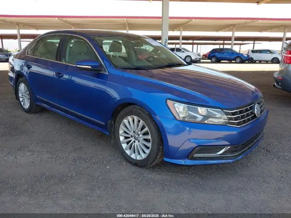 1VWBT7A30GC021633 2016 VOLKSWAGEN PASSAT - Image 1