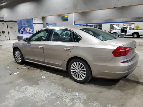 1VWBT7A30GC022491 2016 VOLKSWAGEN PASSAT - Image 2