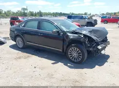 1VWBT7A30GC025360 2016 VOLKSWAGEN PASSAT