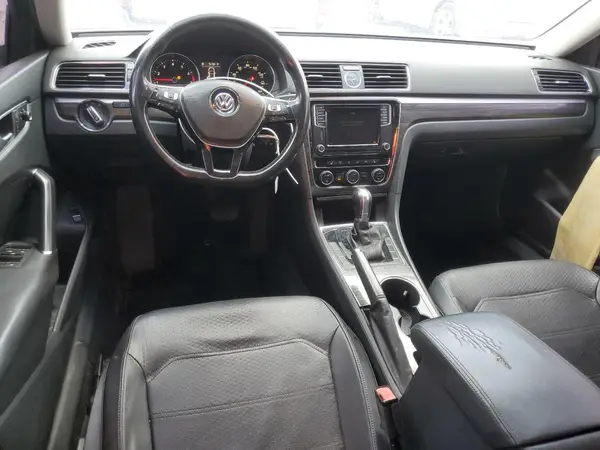 1VWBT7A30GC027822 2016 VOLKSWAGEN PASSAT - Image 8