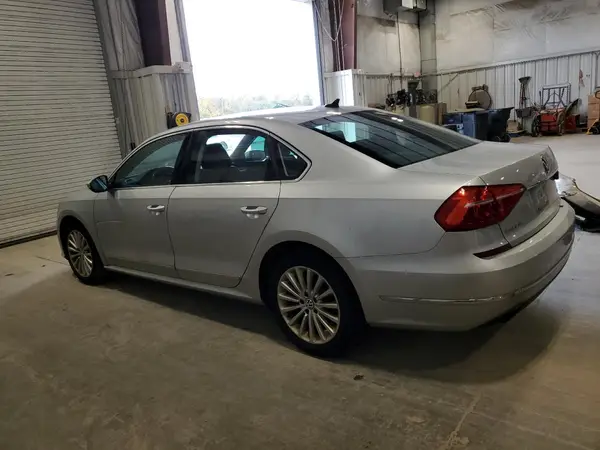 1VWBT7A30GC039761 2016 VOLKSWAGEN PASSAT - Image 2