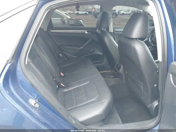 1VWBT7A30GC049898 2016 VOLKSWAGEN PASSAT - Image 8