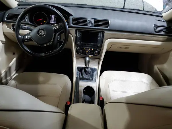 1VWBT7A30GC050002 2016 VOLKSWAGEN PASSAT - Image 8