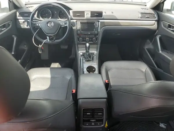 1VWBT7A30GC061338 2016 VOLKSWAGEN PASSAT - Image 8