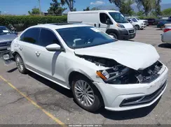 1VWBT7A30HC000752 2017 VOLKSWAGEN PASSAT