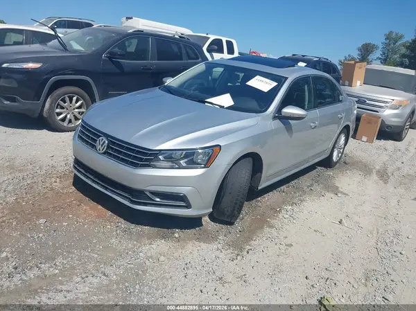 1VWBT7A30HC006499 2017 VOLKSWAGEN PASSAT - Image 2