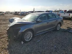 1VWBT7A30HC012433 2017 VOLKSWAGEN PASSAT