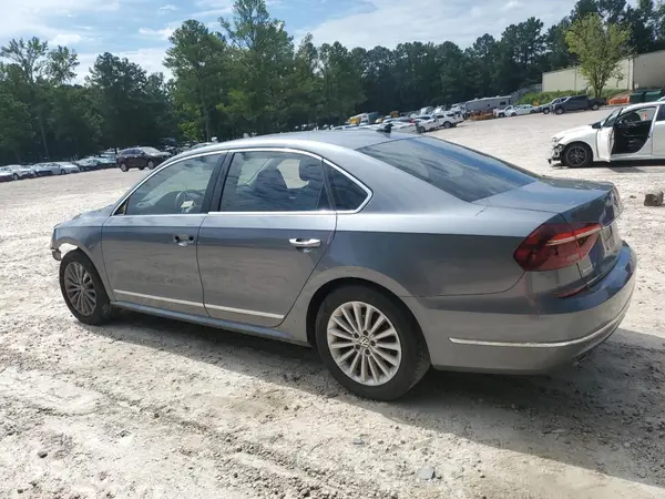 1VWBT7A30HC020290 2017 VOLKSWAGEN PASSAT - Image 2