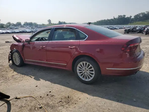 1VWBT7A30HC058571 2017 VOLKSWAGEN PASSAT - Image 2