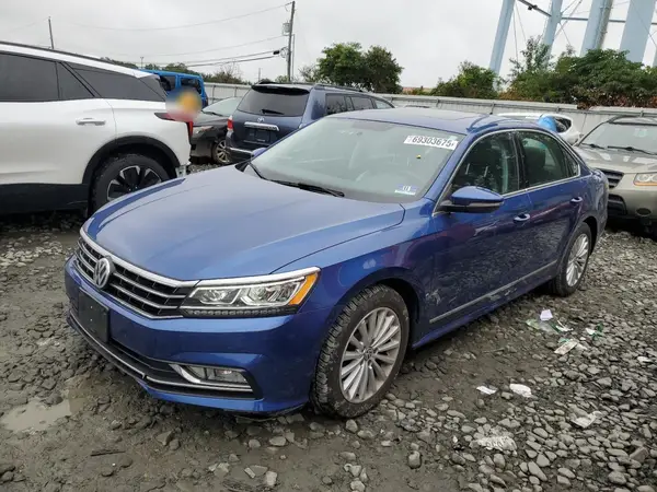 1VWBT7A30HC074298 2017 VOLKSWAGEN PASSAT - Image 1