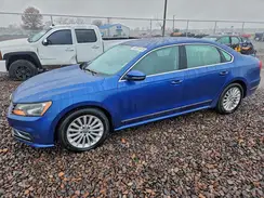 1VWBT7A31GC008888 2016 VOLKSWAGEN PASSAT
