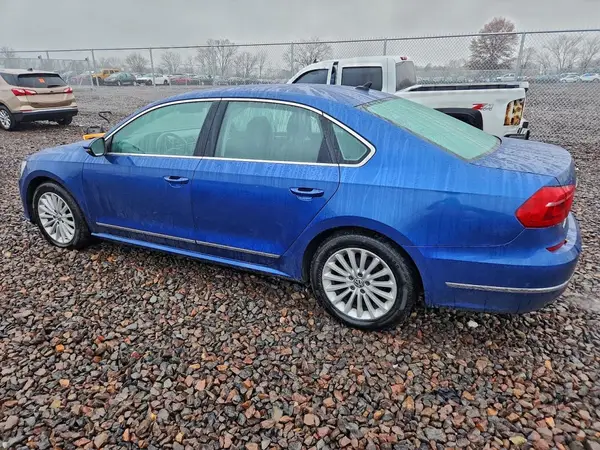 1VWBT7A31GC008888 2016 VOLKSWAGEN PASSAT - Image 2