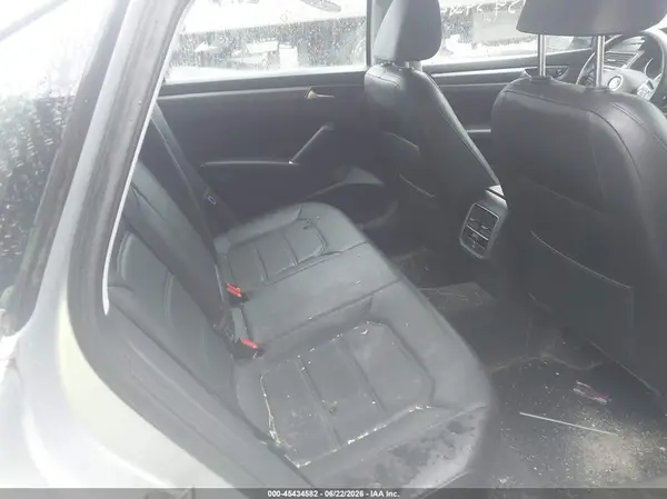 1VWBT7A31GC013024 2016 VOLKSWAGEN PASSAT - Image 8