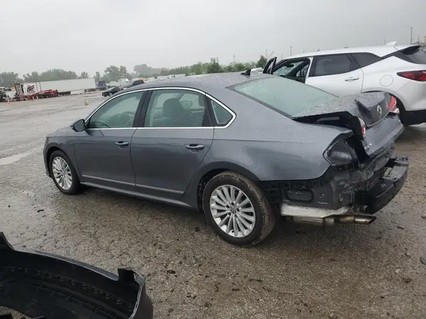 1VWBT7A31GC029496 2016 VOLKSWAGEN PASSAT - Image 2