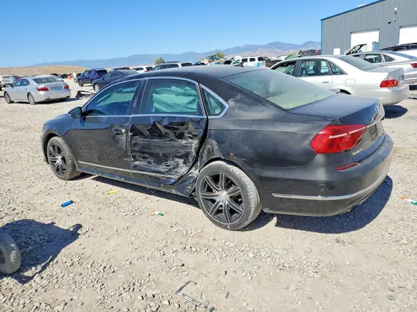 1VWBT7A31GC030003 2016 VOLKSWAGEN PASSAT - Image 2