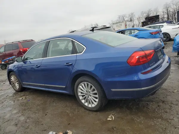 1VWBT7A31GC039087 2016 VOLKSWAGEN PASSAT - Image 2