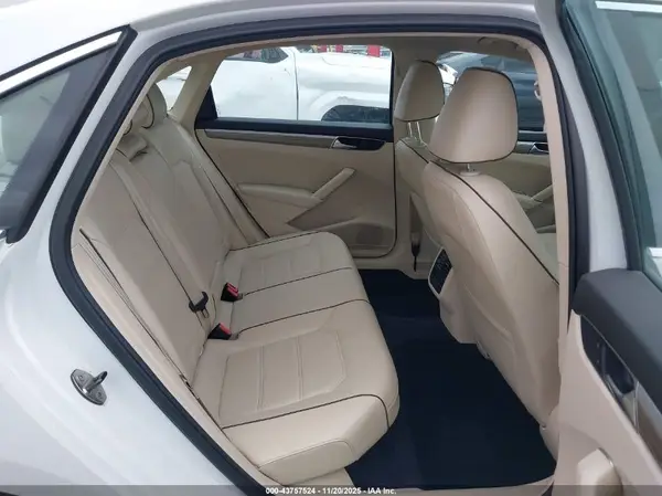 1VWBT7A31GC045018 2016 VOLKSWAGEN PASSAT - Image 8