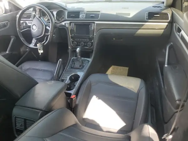 1VWBT7A31GC045259 2016 VOLKSWAGEN PASSAT - Image 8
