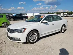 1VWBT7A31GC065026 2016 VOLKSWAGEN PASSAT