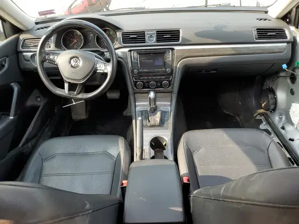 1VWBT7A31GC067777 2016 VOLKSWAGEN PASSAT - Image 8