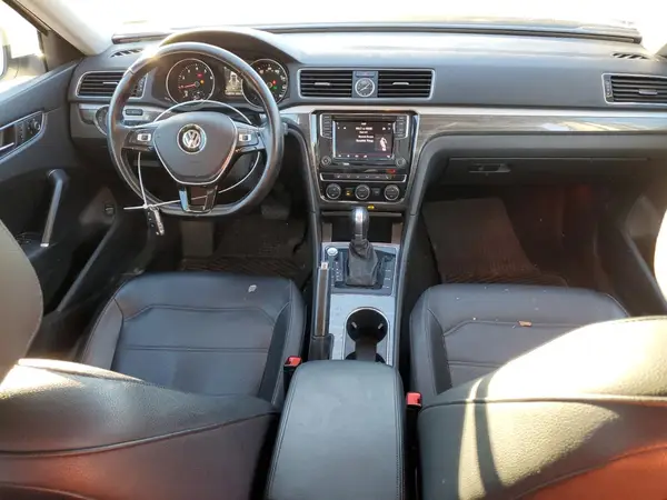 1VWBT7A31GC068511 2016 VOLKSWAGEN PASSAT - Image 8
