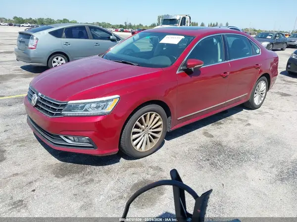 1VWBT7A31GC070159 2016 VOLKSWAGEN PASSAT - Image 2