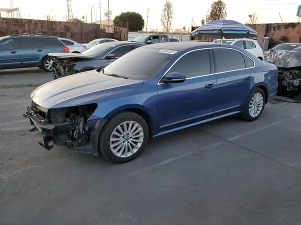 1VWBT7A31HC049071 2017 VOLKSWAGEN PASSAT - Image 1