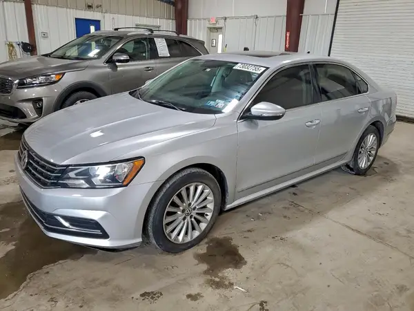 1VWBT7A31HC051189 2017 VOLKSWAGEN PASSAT - Image 1