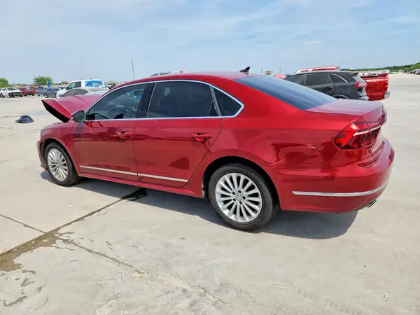 1VWBT7A31HC073645 2017 VOLKSWAGEN PASSAT - Image 2