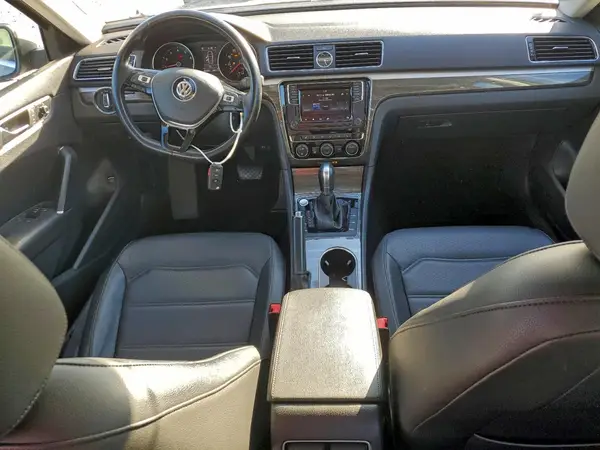 1VWBT7A31HC080272 2017 VOLKSWAGEN PASSAT - Image 8