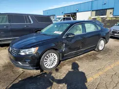 1VWBT7A32GC013663 2016 VOLKSWAGEN PASSAT