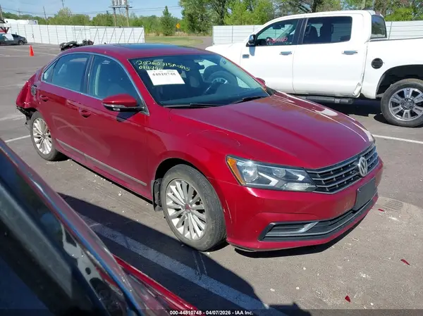 1VWBT7A32GC014490 2016 VOLKSWAGEN PASSAT - Image 1