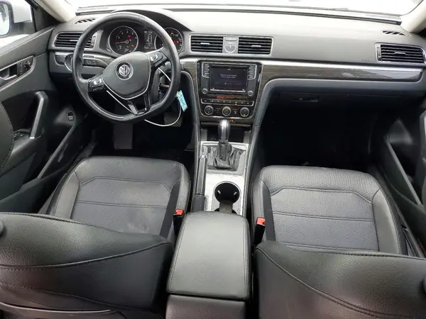 1VWBT7A32GC025859 2016 VOLKSWAGEN PASSAT - Image 8