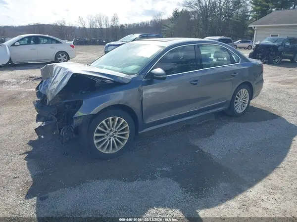 1VWBT7A32GC025893 2016 VOLKSWAGEN PASSAT - Image 2